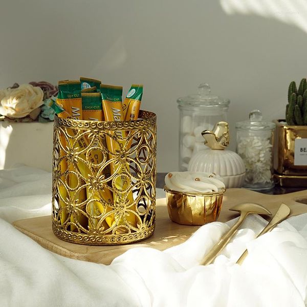 Bouteilles de rangement en métal doré en fer forgé sucette barillet européen style décoration de maison jar jar jar accessoires de dessert rétro