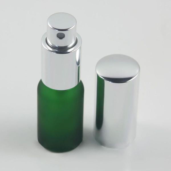 Botellas de almacenamiento Botella de loción de vidrio esmerilado verde Aerosol de niebla de 10 ml con tapa plateada