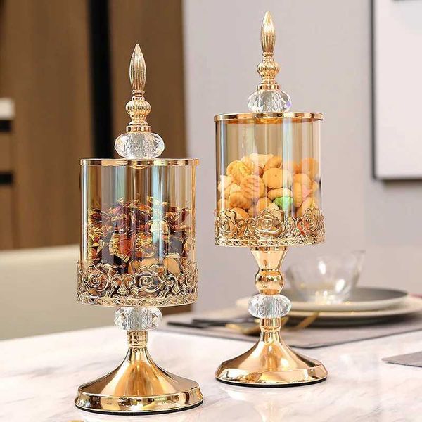 Bouteilles de rangement Jars Luxury Glass Jar Europe Stryme Candy Decoration Home Decoration Table Table Rangement avec couvercle H240425