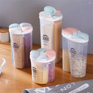 Bouteilles de rangement Pottes de cuisine Boîte de réservoirs scellés Poctes de distribution de céréales en plastique avec des ensembles de cartouques de couvercle