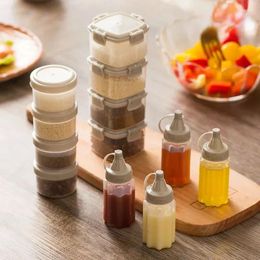 Bouteilles de rangement extérieur 4pcs salade mini bouteille de cuisine sauce barbecue bac à crasse épices contenants portables