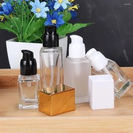 Bouteilles de rangement Appuyez sur le type d'isolement Crème Bouteille d'emballage de verre pratique en verre transparent transparent Rectangle Square Foundation liquide