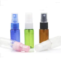 Opslagflessen spray bpttle 15 ml lege plastic fles cosmetische container transparante verpakking blauw groen verpakking50pcs