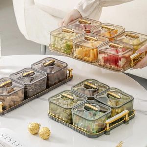 Bouteilles de rangement carrés carrés de serpent de dessert transparent plats de collation de salade de fruits séchés avec une grille de nourriture et une vaisselle de couvercle