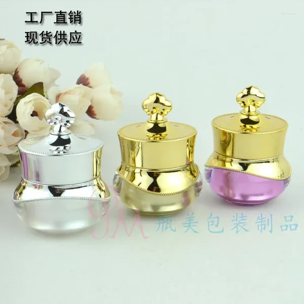 Botellas de almacenamiento al por mayor 100pcs 5g Pearl White White Purple u Gold Crowne Crowne Mini Botella de crema Cosmética Acrílico 5 G Jar de muestra para la venta