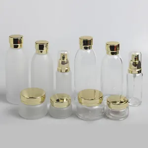 Botellas de almacenamiento Venta al por mayor Envase de crema de tóner de vidrio esmerilado y transparente de 150 ml con tapón de rosca dorado para la venta Botella de embalaje cosmético