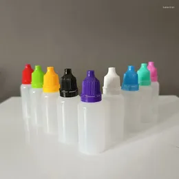 Bouteilles de rangement en gros de 15 ml en plastique transparent en plastique PE Eye Drop Dropper bouteille