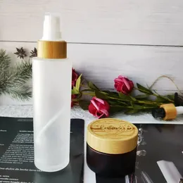 Bouteilles de stockage en gros personnalisé soins de la peau lotion pour le corps emballage cosmétique récipient en verre/sérum/crème de toner pots avec capuchon en bois de bambou