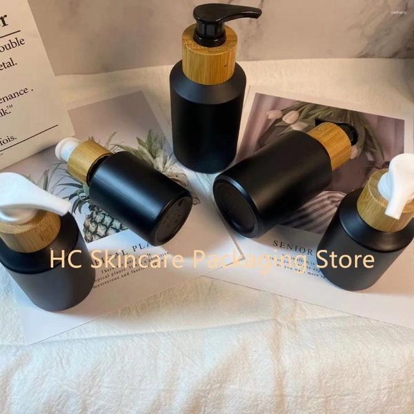 Botellas de almacenamiento Botella de vidrio negro con esmerilización de piel personalizada para el envasado de contenedor de tóner de loción cosmética spray