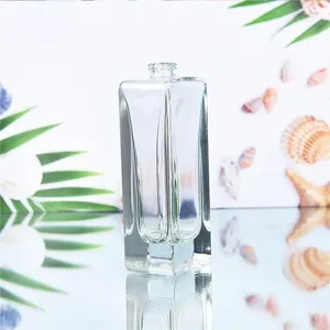 Opslagflessen yuxi 50 ml creatieve eenvoudige glazen spray parfum fles klein monster reisformaat