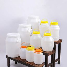 Boîtes de rangement Bacs vides 4L 5L 10L Seau en plastique avec couvercle intérieur Conteneur domestique étanche de qualité alimentaire de haute qualité 1PCS 230615