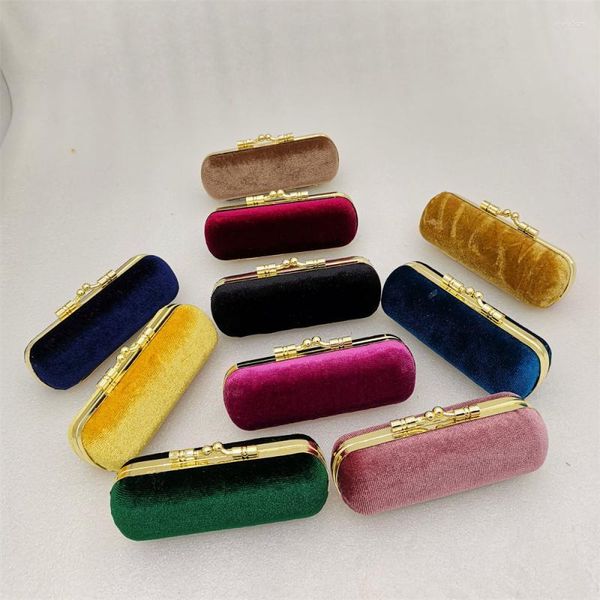 Cajas de almacenamiento Caja de acrílico de moda Lápiz labial Esmalte de uñas Soporte a prueba de polvo Calibre 24 Prevención de pérdidas