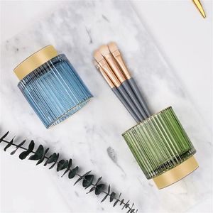 Boîtes de rangement porte-stylo Rich Texture Makeup Brush Boîte cosmétique Vase Vase pleine d'effet tridimensionnel