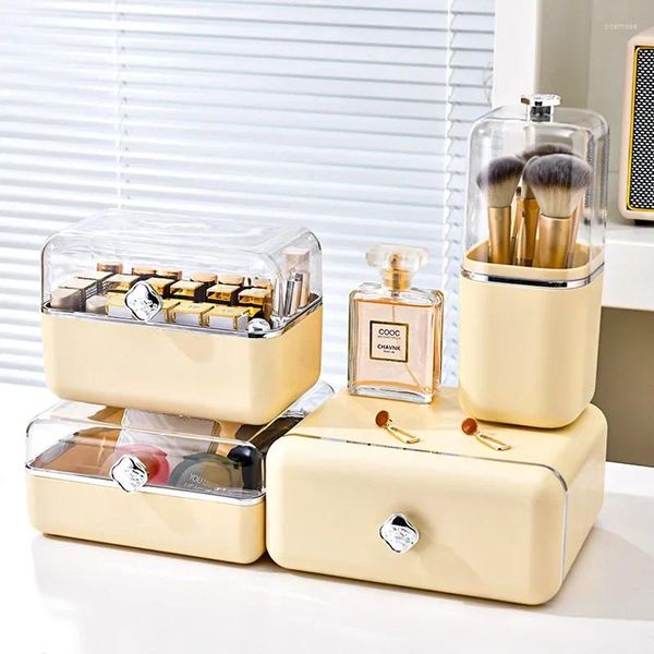 Boîtes de rangement Boîte à lèvres Cosmetic Box en plastique Tableau de bureau de maquillage en plastique Tables de bureau