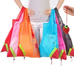 Bolsa de almacenamiento con forma de uva y fresa, bolso de piña, bolsas de compras plegables, bolsa grande de nailon plegable reutilizable para comestibles 0619