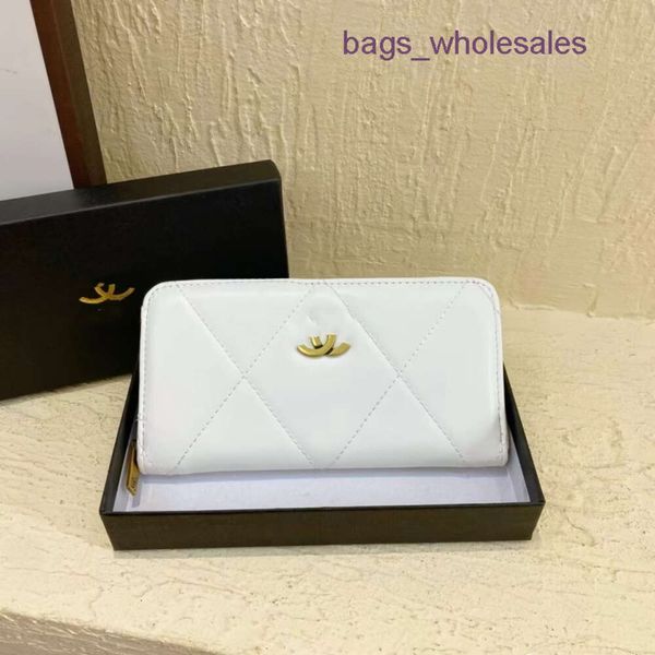 Tienda 2024 Nuevas mujeres Diamante Monedero Clip Venta al por mayor Cremallera al por menor Mano Sosteniendo Red de alta belleza Red Lady Card Bag Wallet Multi Anti Degaussing Hair