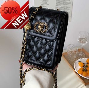 Le magasin a 80% de réduction sur la vente en gros du petit sac populaire de cette année pour les femmes 2023 nouvelle mode polyvalent Net rouge Ins Lingge chaîne téléphone portable