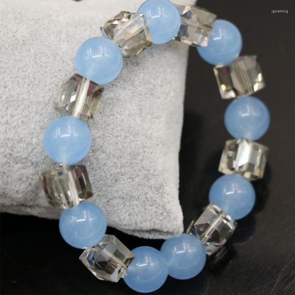 Strand 12mm azul teñido piedra Natural Calcedonia Jades cuentas redondas pulsera de cuentas para mujer cristal cuadrado 10mm joyería 7,5 pulgadas B2934