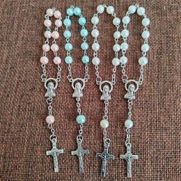 STRAND 200PCS/PACK Mixed Blue White Pink Pearl Color Rosary Bracelet Denary met Maagd Maria Center en Mini Benedict Cross