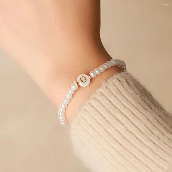 Bracelet avec lettres de l'alphabet pour femmes, brin 2023, fait à la main, 26 initiales, breloque perlée pour Imitation de perles, bijoux cadeau