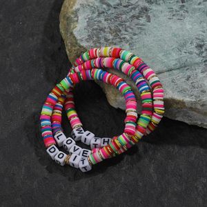 STRAND 3PCS/SET Vintage Letter Beads Polymeer Clay Elastische armband voor vrouwen Boho kleurrijke Heishi Disc