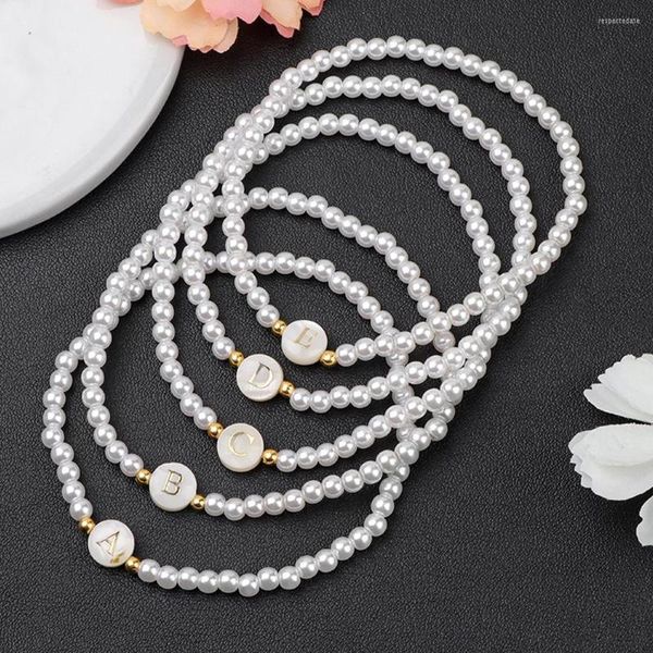 Brin 4mm Perle Bracelet 26 Lettre Pour Femmes Shell Charme Bracelet Élastique Simulé Perle Bracelets Femme Bijoux