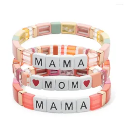 STRAND BUTIFOR Aangepaste Alloy Mother's Day Bracelet For Women Mom Letter Painted Acryl Beads Gift 2024 Fashion Jewelry