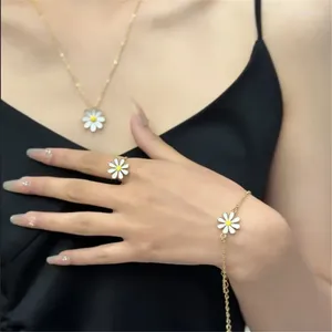 Tendance de la mode Strand Design unique élégant délicat simple petite marguerite fleur bracelet collier femmes bijoux fête premium cadeau