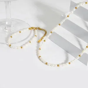 Strand INS Trendy 18K chapado en oro de acero inoxidable con cuentas pequeñas perlas barrocas gargantilla de agua dulce pulsera para mujer regalo impermeable