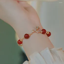 Strand Koreaanse stijl Lichte luxe rozenbarmaretten Mode -keten Romantische rode kralen Rhinestone Bangle For Women Wedding Sieraden Gift