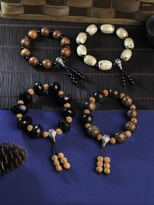Bracelet élastique à perles en bois naturel Strand Vajra Bodhi 15-18 mm