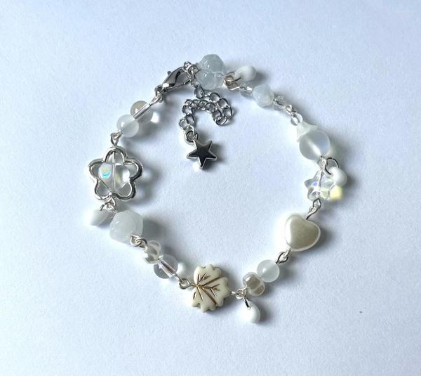 Stron Bracelet à la main fleuri blanc précieux à la main | Y2K Fairy Stars Glass Beads Heartssimple