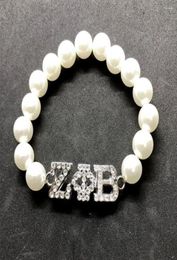 Stron Rhingestone incrusté Greek Letter ZPB Metal Label Charm Zeta Phi Beta Sorority Society Bijoux Simulation Perles de perles Bracelet6463904