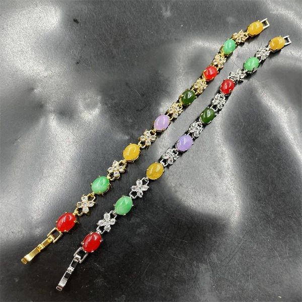 Pulsera de cuentas de madera de color con incrustaciones de revestimiento al vacío con hebra de jade en forma de huevo