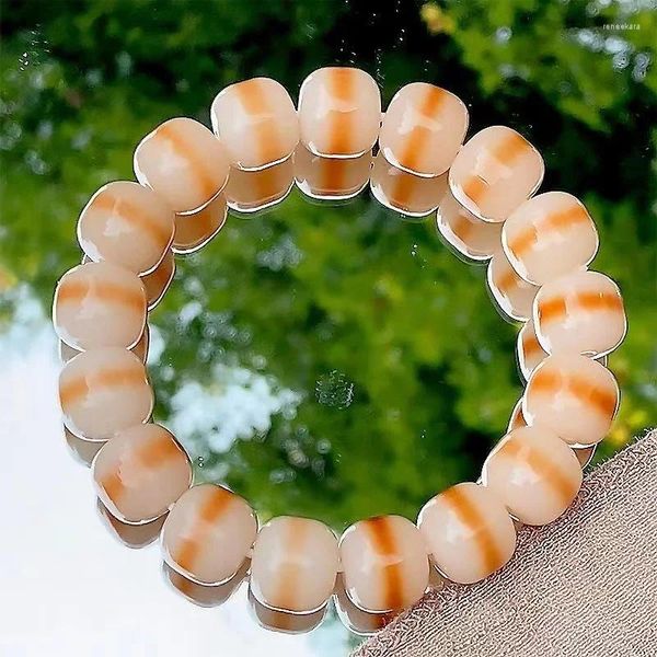 Brin en gros naturel Bodhi racine perles main chaîne pour hommes et femmes charbon de bois poudre fard à joues Yixiantian mode simple amant cadeau