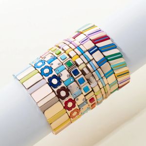 Brins 2024 Nouveaux bracelets en émail de couleur dorée pour femmes arc-en-ciel correspondant à des perles de cadeau de bracelet élastique boho bijoux bohème