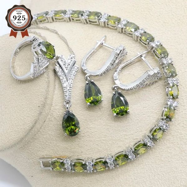 Strands New Peridot Green Silver 925 Jewelry Set para mujeres con aretes de pulsera Collar colgante Anillo de cumpleaños regalo de cumpleaños