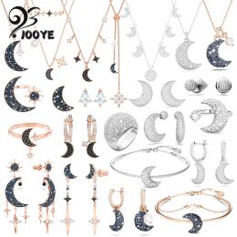STRANDS ORIGINEEL 2024 NIEUWE SYMBOLISCHE OORRINGEN Mode sieraden Sets voor vrouwen Charms Star Moon ketting Bracelet Luxe geschenk met logo
