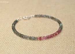 Bracelet rose tourmaline et labradorite, bijoux rose de tournois, bracelet de pierre de pierre, pierre de naissance d'octobre