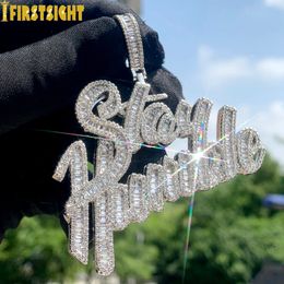 Stands Strings Iced Out Bling Cursive Letter Rester Humble Pendant Collier Gol