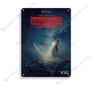 Stranger Things Horreur TV Métal Peinture Vintage Affiche En Étain Signes Rouillé Décoratif Plaque Bar Mur Décor Classique Film Affiches Woo5197925