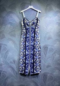 Robe à bretelles printemps et automne 2023 mode féminine poterie bleue et blanche imprimé col rond manches courtes élégant Bowknot contraste couleur Patch robe 2 couleurs