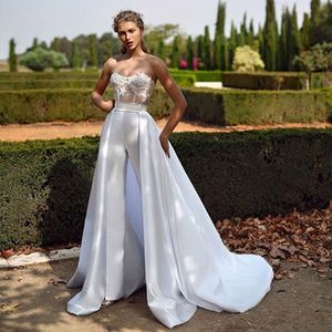 Strapless Boning Corset Wedding Jumpsuit met afneembare trein 2021 Kantvlek Lace-up Bohemian Beach Bruid Jurk Pant Pak