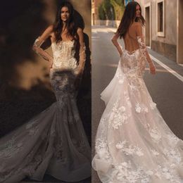 Sirène bustier Berta Robes en dentelle Backless Robe de mariée Sweep Train 3D Appliques florales