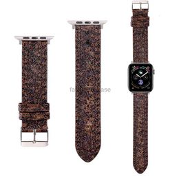 Bracelets pour Apple Watch Band Designer Smart Watch Bracelet Fashion L fleurs Bracelet en cuir véritable Compatible avec Ultra Series 8 Iwatchs 38 40 42 45 49 MM Smartwatch