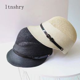 Casquettes de paille pour femmes Panama chapeau équestre Vintage été chapeau de soleil solide boucle de ceinture casquettes à pointe femme respirant mode paille Y200602