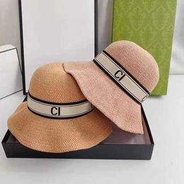 Chapeau de paille Chapeaux de soleil Casquettes Designer Cap Casquette pour Homme Femme Respirant Summer Resort Sun Protection Stripe Lettres Noir Beige Rose kaki 2232