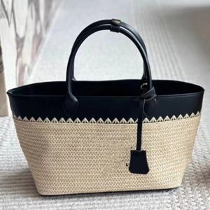 Straw -schoudertassen geweven strandbakken tas handtassen voor dames zomerontwerper luxe ontwerper 2024 nieuwe mode reizen crossbody portemonnees onderarm mandtassen 2703