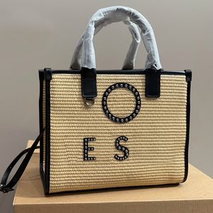 Bolso tote de paja Bolsos de hombro para mujer Bolsos de viaje de gran capacidad Bolso de playa tejido de rafia de verano Asa de cuero Correa ajustable Decoración de letras Cesta de verduras