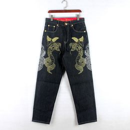 Pantalon de broderie de rue Jeans vintage Pantalon Hiphop Mens Boyfriend Imprimé Boyfreau Golden Silver Snake Lavage Contrôle Contrôle plus taille 30-46